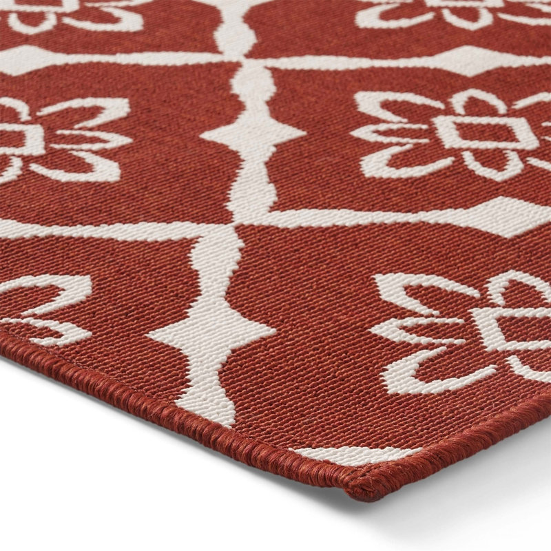 Red Rectangle Polypropylene Area Rug 5'3" X 7'