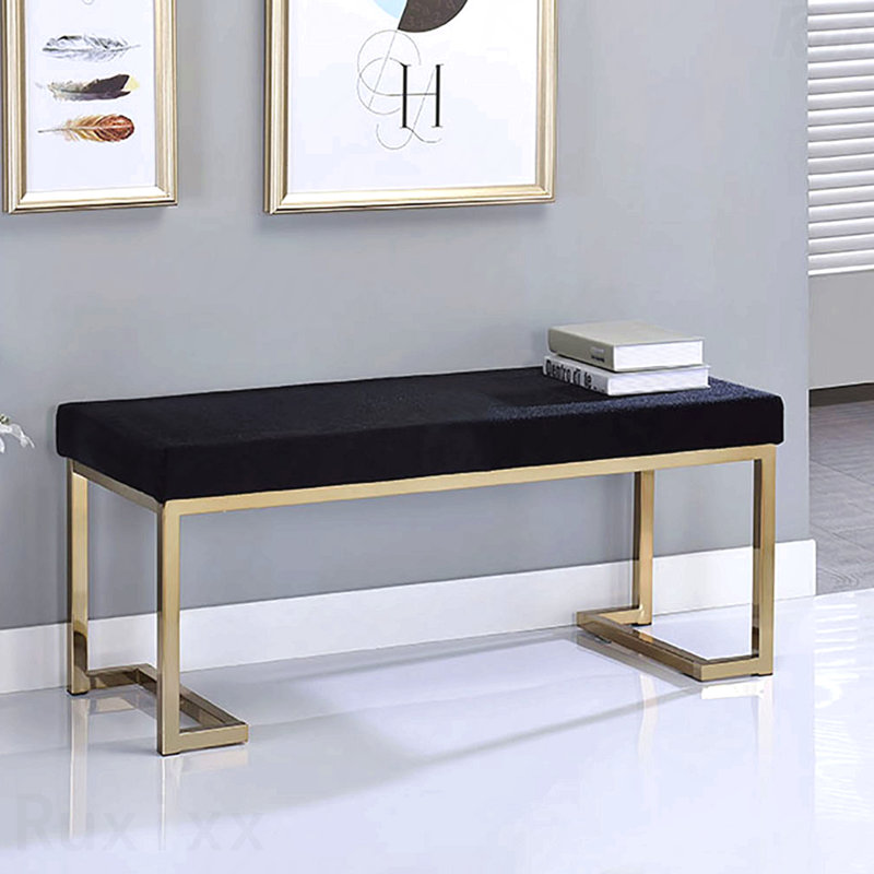 Banc - Base en métal en forme de C, H 18,5 po x l 40,5 po x P 16,5 po