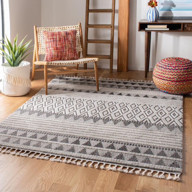Mazzola Geometric Area Rug, Rectangle 122 x 183 cm