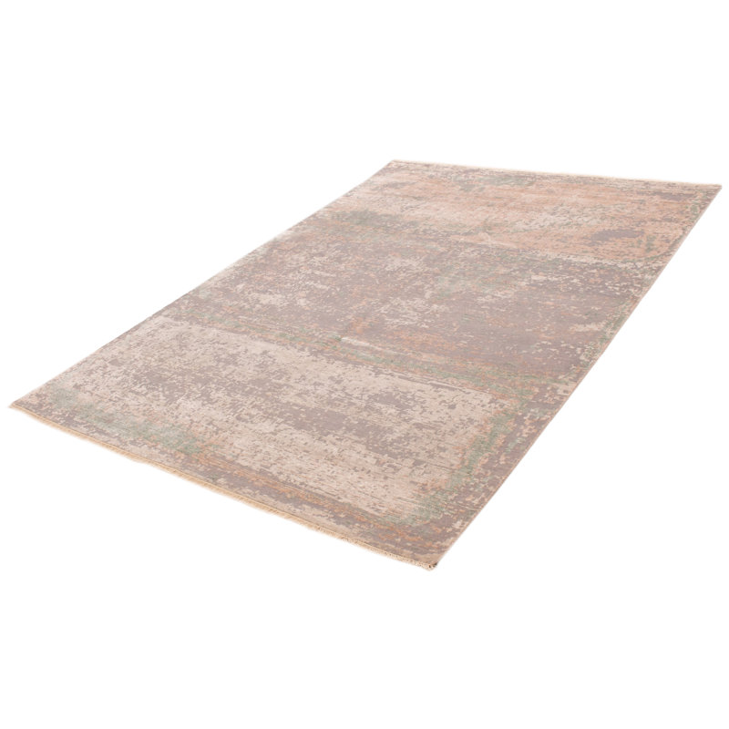 Tapis gris Legacy 8 pi 8 po x 12 pi 1 po