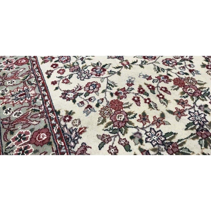 Jahan Hand Woven Wool Oriental Area Rug