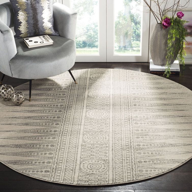 Abbingt Southwestern Ivory/Silver Area Rug