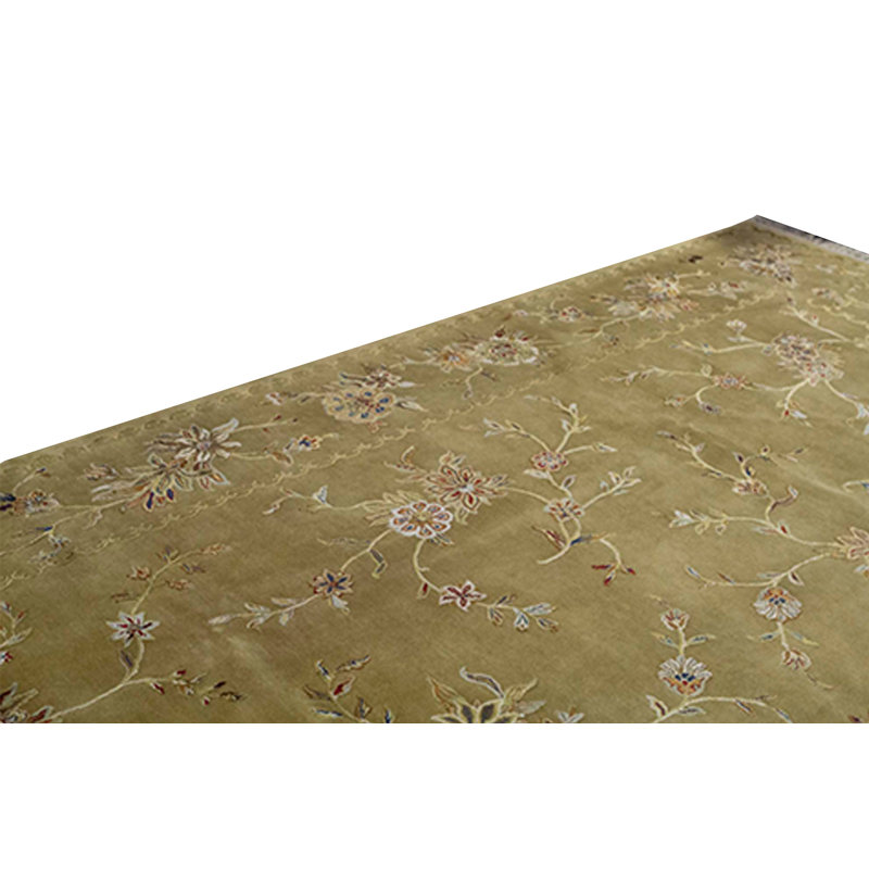 Floral Area Rug in Tan