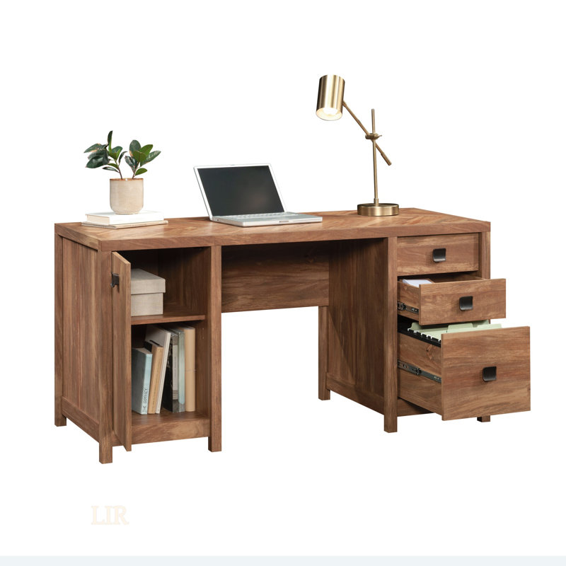 Bureau d'ordinateur spacieux à finition brune avec dessus à chevrons et rangement organisé pour les bureaux à domicile modernes