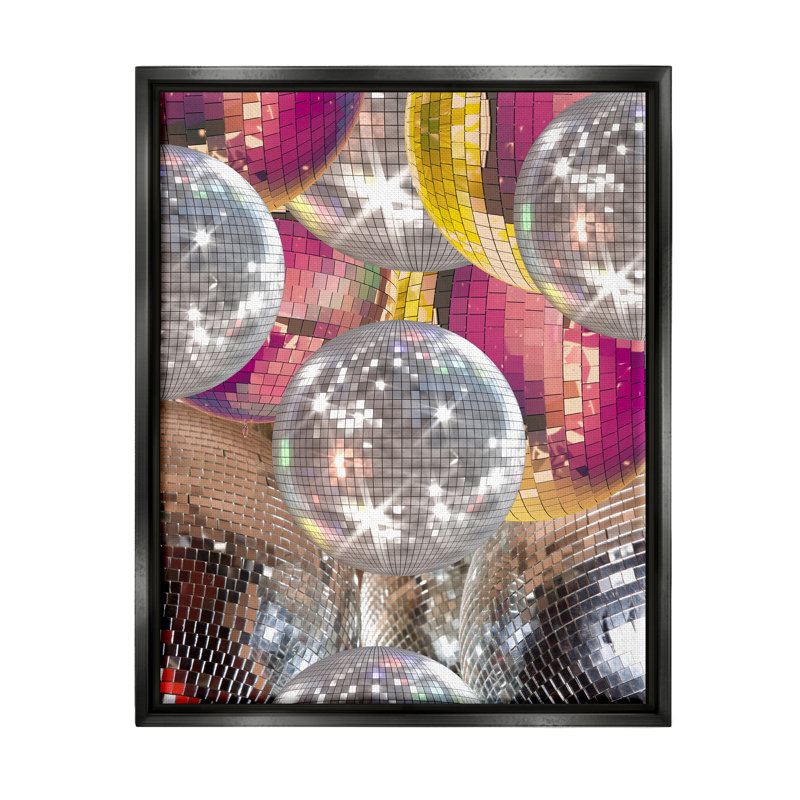 Boules disco rétro encadrées sur toile par Jesse Keith, H 31 po x l 25 po x P 1,7 po, Cadre flottant noir de jais