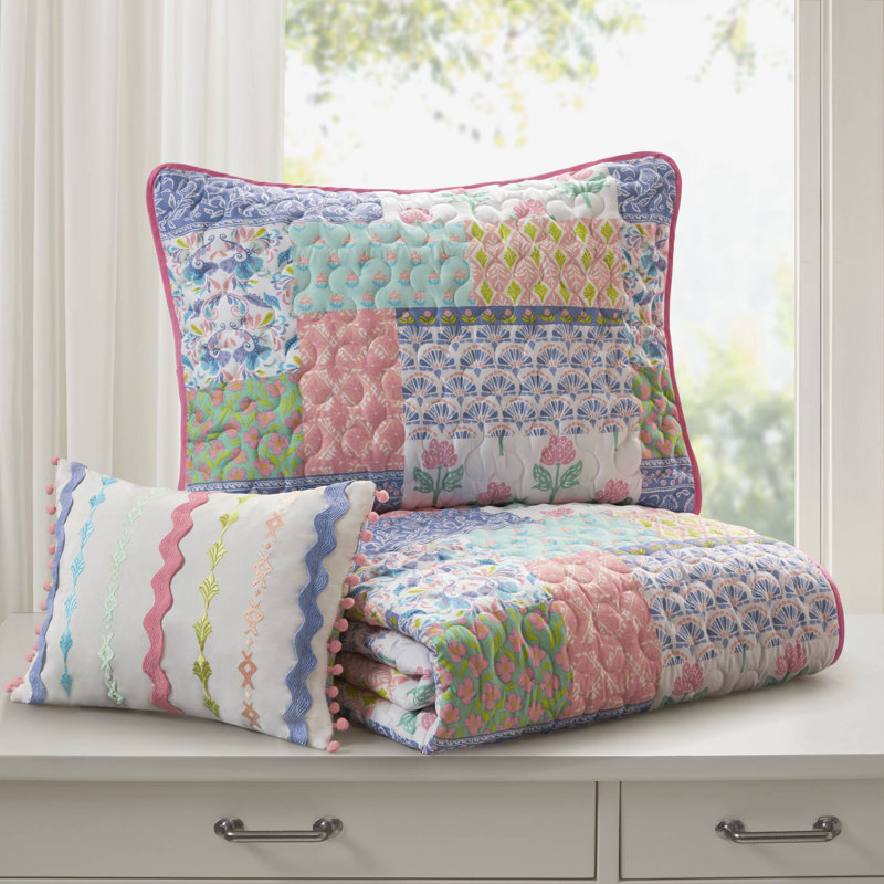 Ensemble de courtepointe réversible Nellie, Twin/Twin XL Quilt + 2 Additional Pieces