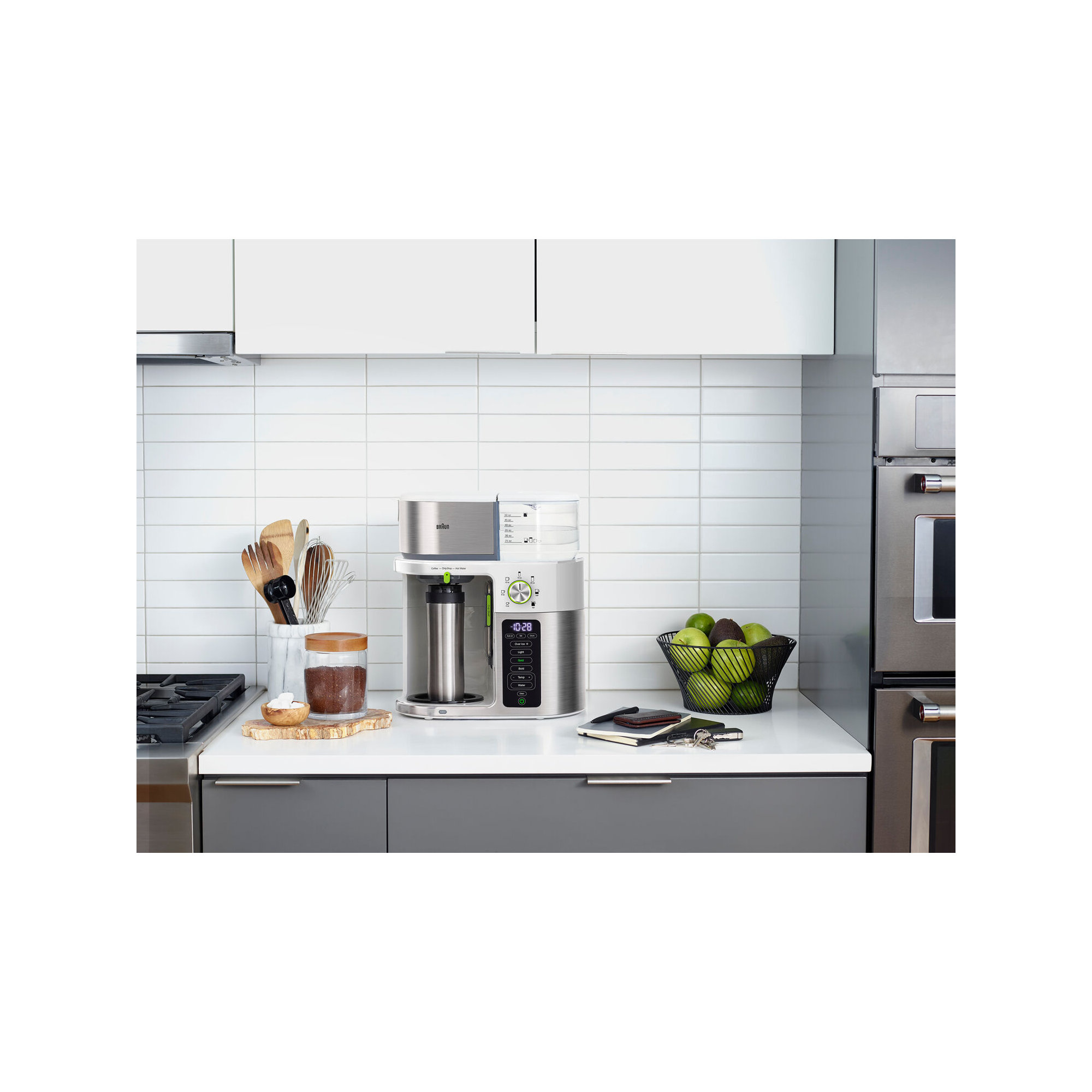 Braun MultiServe 10-Cup Certified Coffee Maker with Internal Water Spout and Glass Carafe, White