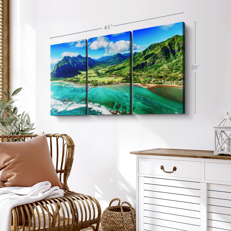 «Kualoa Coastal Landscape», 3 pièces, H 28 po x l 45 po