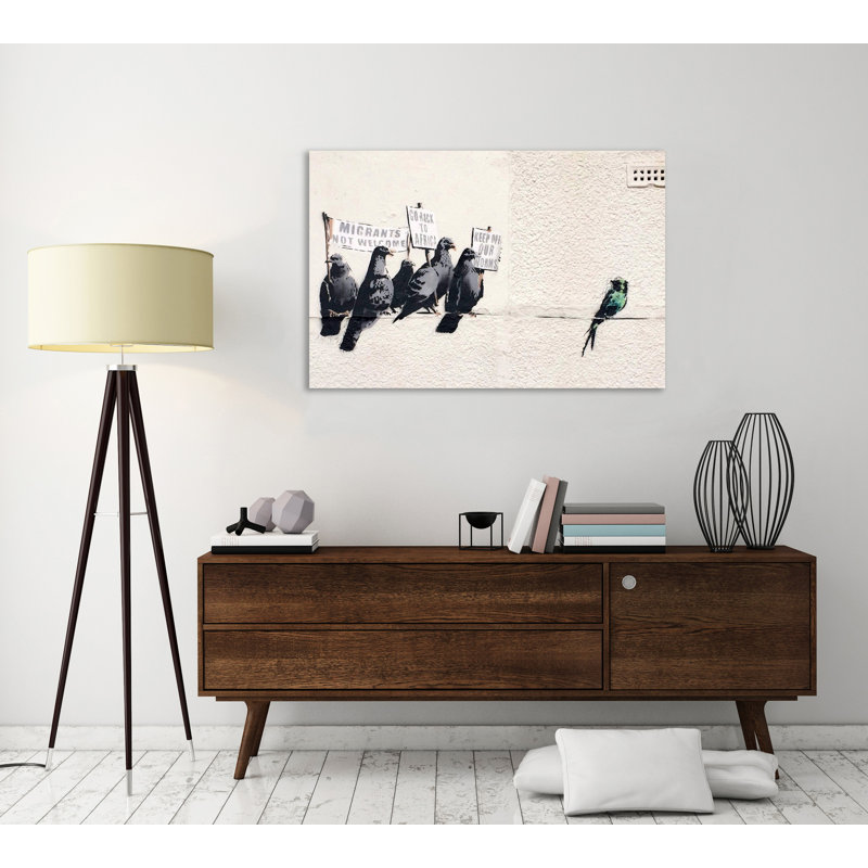 «L'immobilier» par Banksy, impression sur toile tendue, H 12 po x l 18 po x P 1,5 po