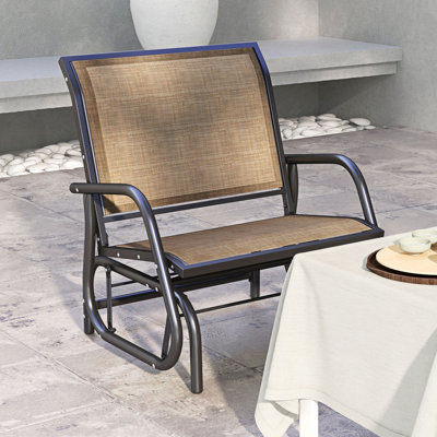 Fauteuil oscillant Outsunny (excluant la table)