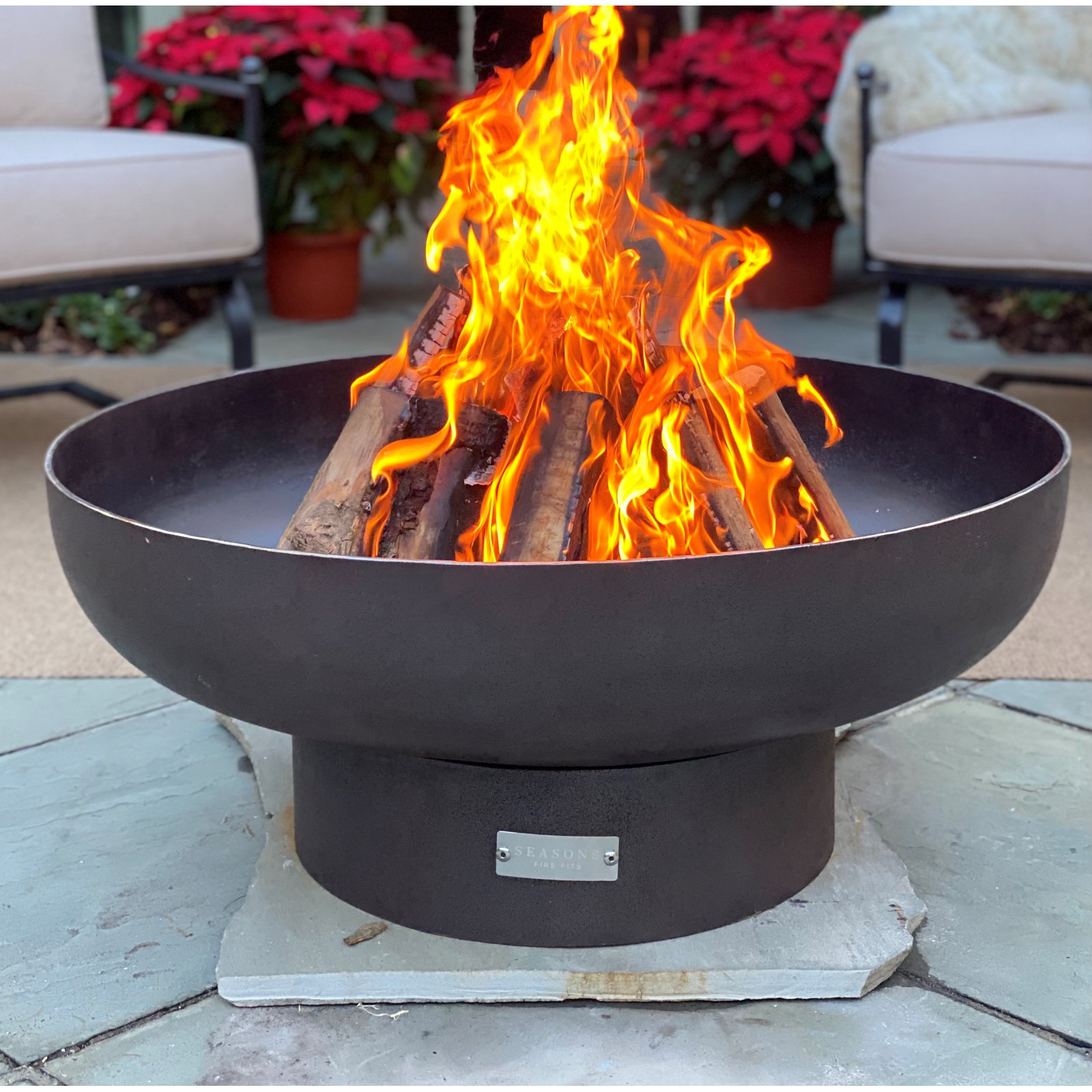 Harrogate Outdoor Fire Pit, 26" H x 72" W x 72" D