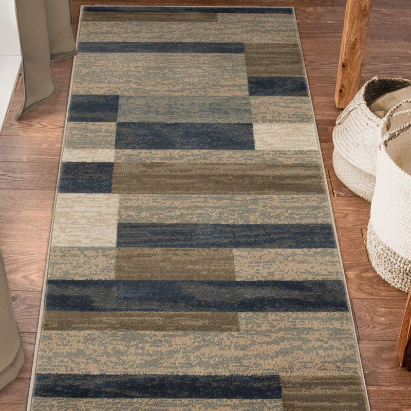 Tapis de couloir bleu marine 8 pi résistant aux taches