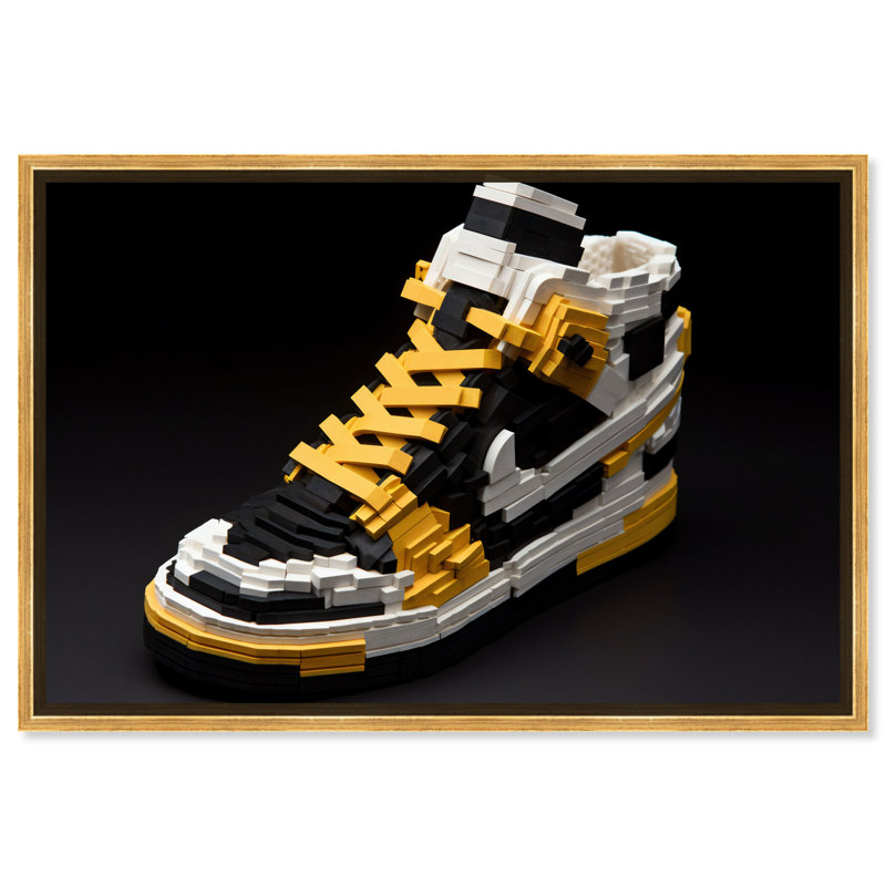 Sneaker Notoriart, 1 pièce, galerie noire, Encadrement doré, H 31 po x l 46 po