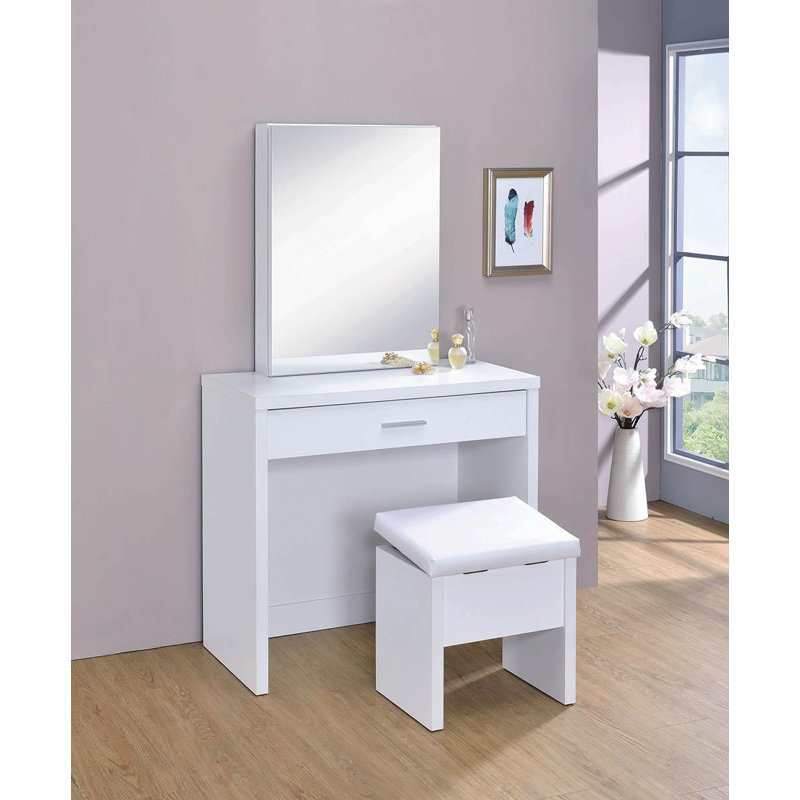Makalynn Vanity, White