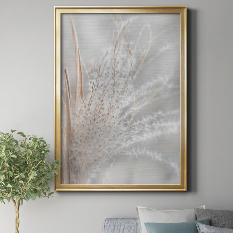 «Summer Wisps I» par J Paul - reproduction de photo sur toile encadrée, H 22,5 po x l 30,5 po x P 1,5 po, Doré