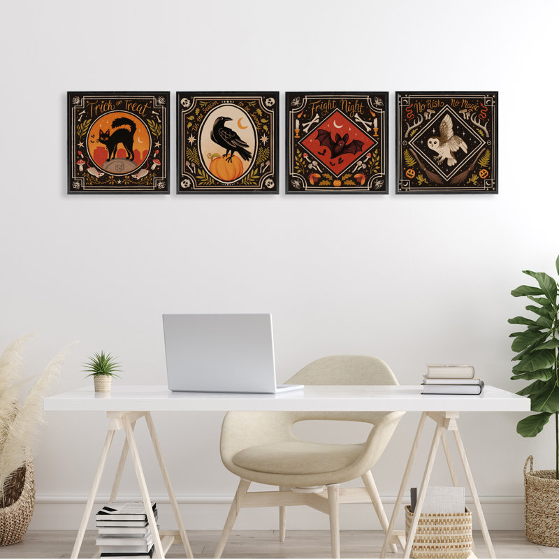 «Spooky Season Animals», ensemble de 4 giclées encadrées par Janelle Penner, H 12 po x l 12 po, Giclée encadrée noir minuit