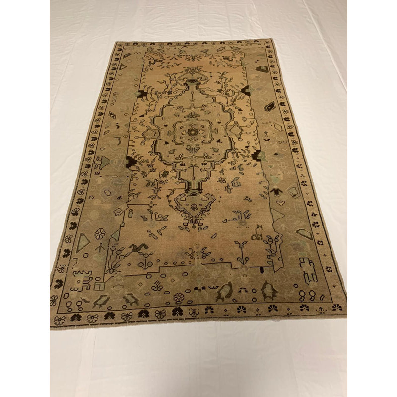 Tapis 5 pi x 8 pi Anatolian