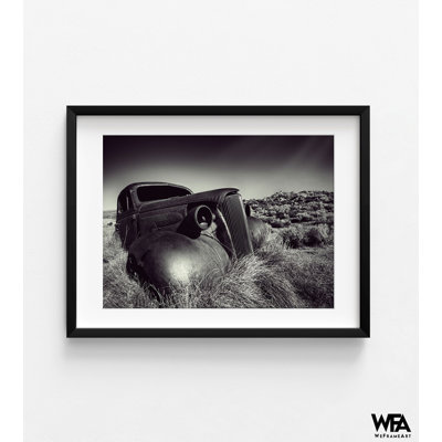 Disposed par Mike Kreiten, photo de paysage noir et blanc, décor de photographie de camion classique, agence de voyage américaine, décor de salon