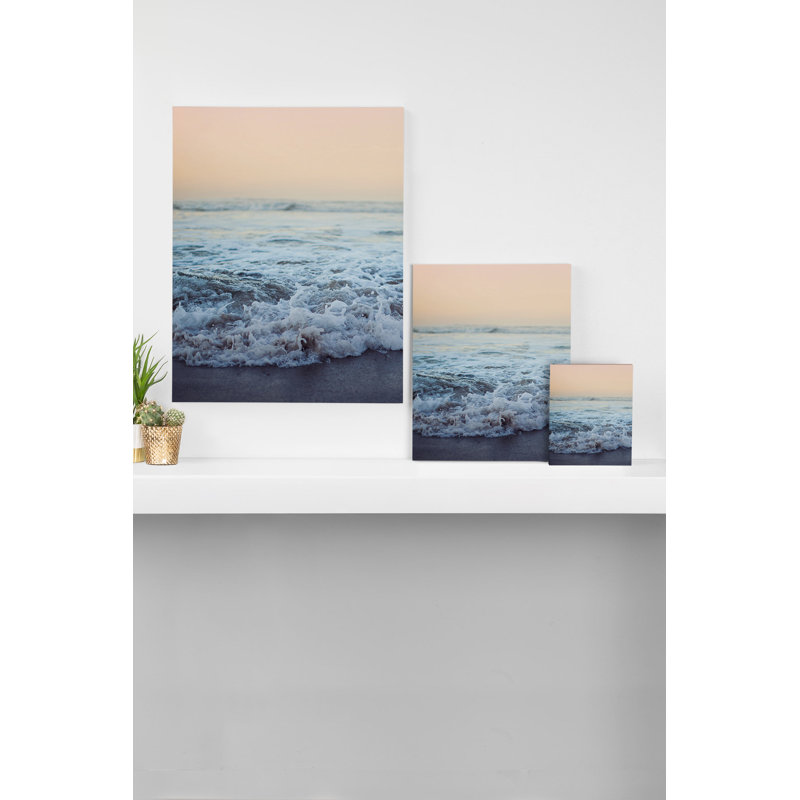 Photographie « crash into me », H 20 po x l 16 po x P 2 po, Toile tendue, Pas de tapis