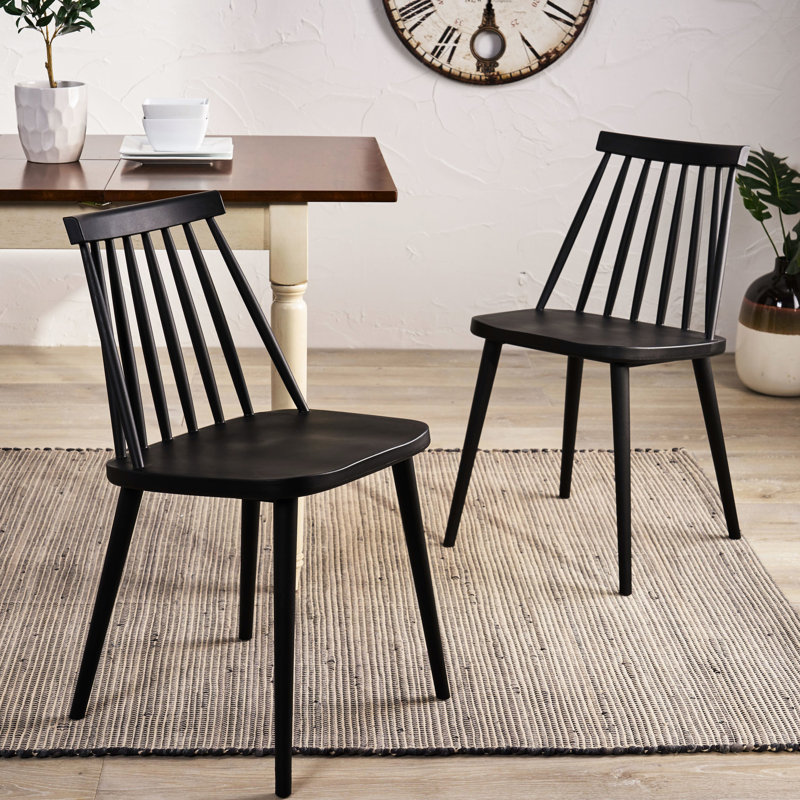 2 chaises, salle à manger, matériau en polypropylène noir, dossier à broche pour une utilisation dans la salle à manger de style, dossier et espace tendance