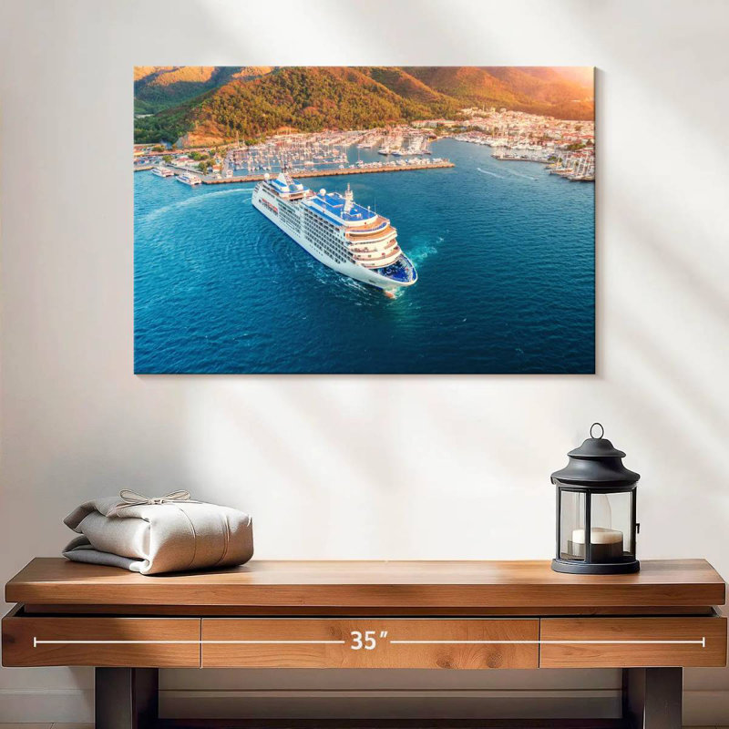 Cruise Ship Harbor, 16" H x 24" W