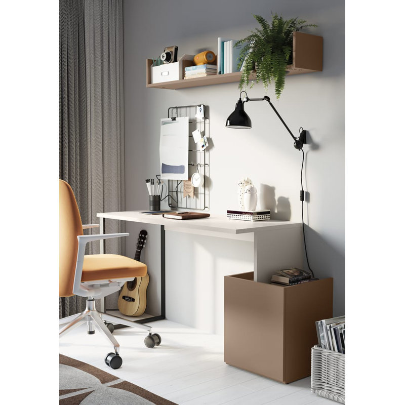 Ashini Floating Shelf