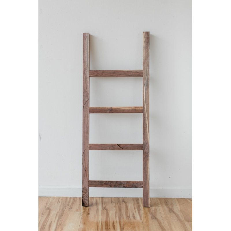 4 ft Blanket Ladder