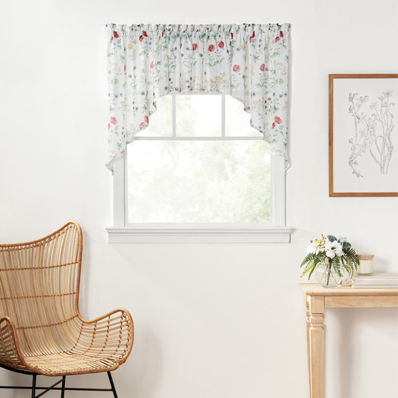 Marteau à rideaux 27 po x 30 po Martha Stewart Marthas Garden
