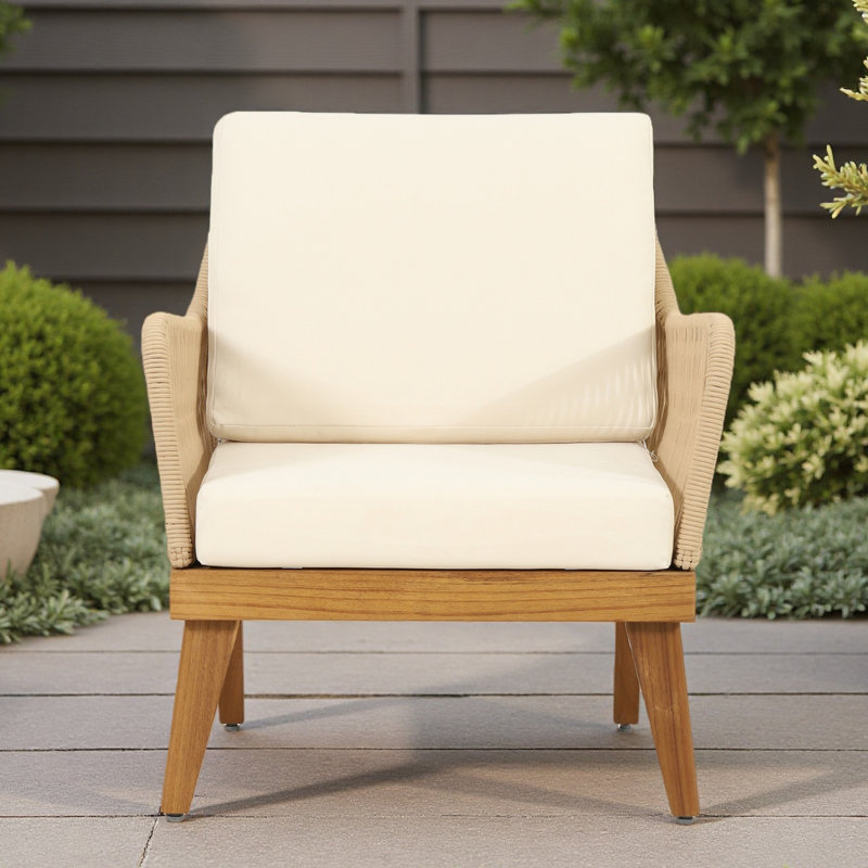 CHAISE CLUB