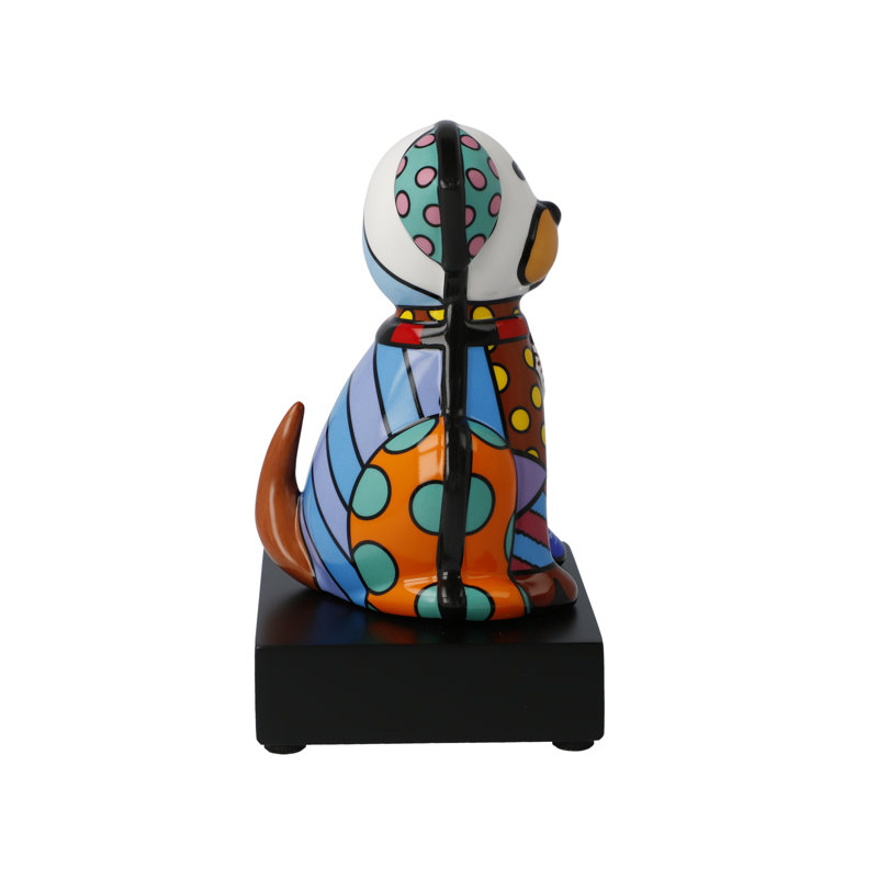 Figurines & Sculptures