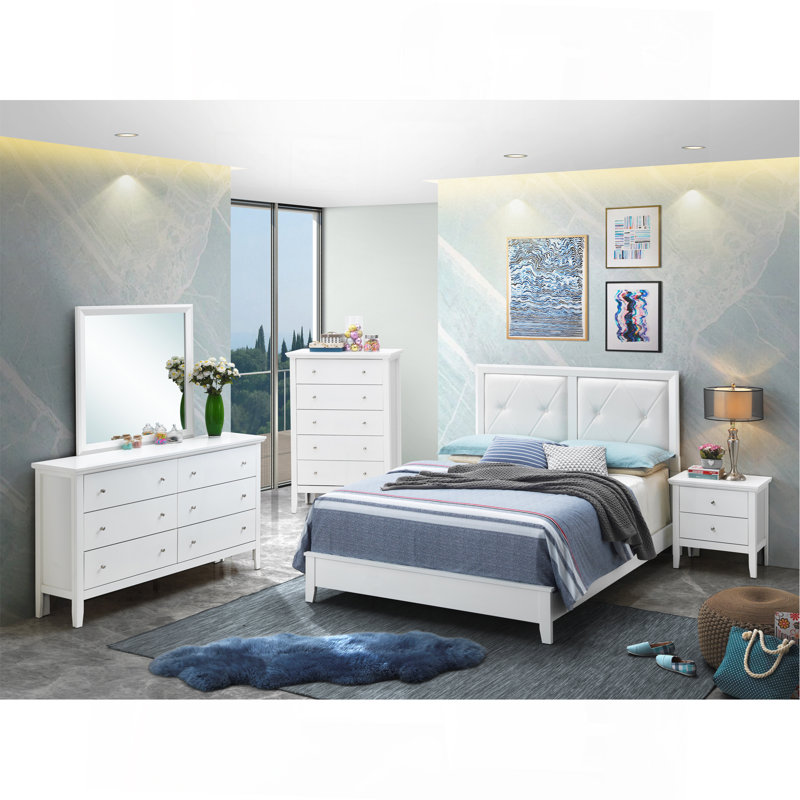 Élégant grand lit transitionnel blanc pour chambre à coucher