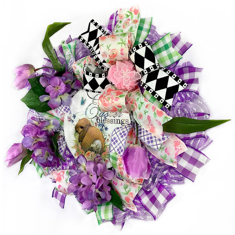 Handcrafted Faux Tulip 18'' Wreath