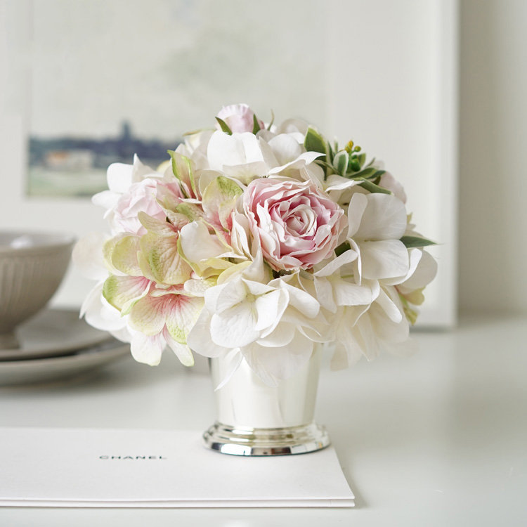 Arrangement floral hortensias