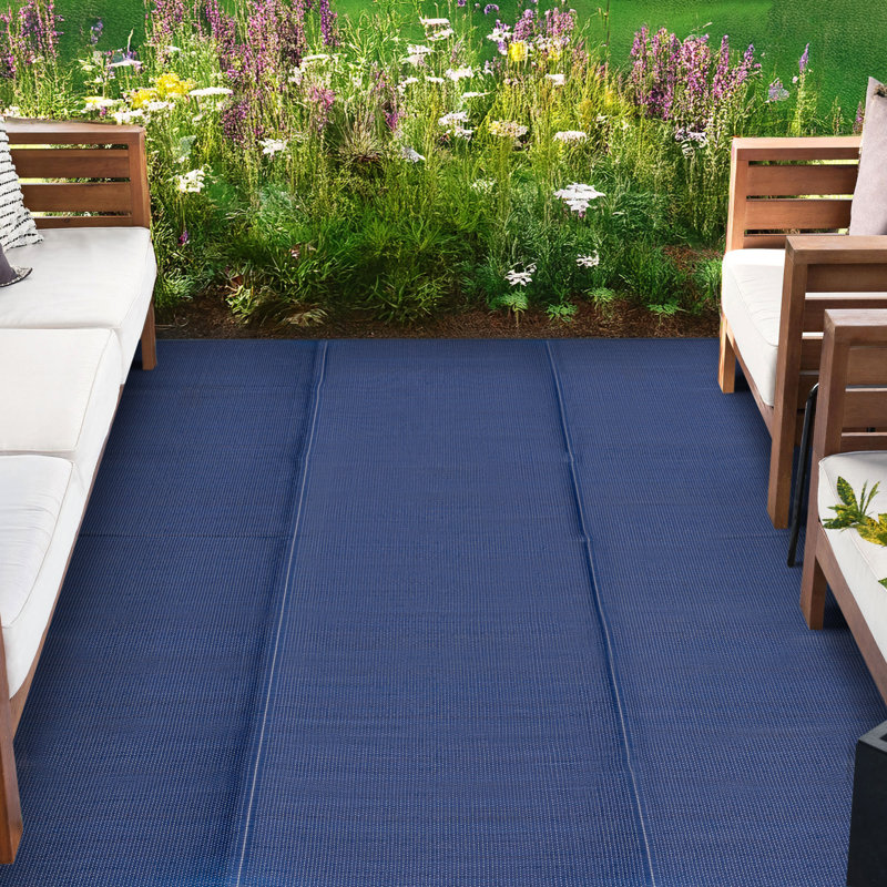 Tapis rectangulaire en polypropylène bleu marine Kristofer, Rectangle 5 pi 11 po x 8 pi 11 po