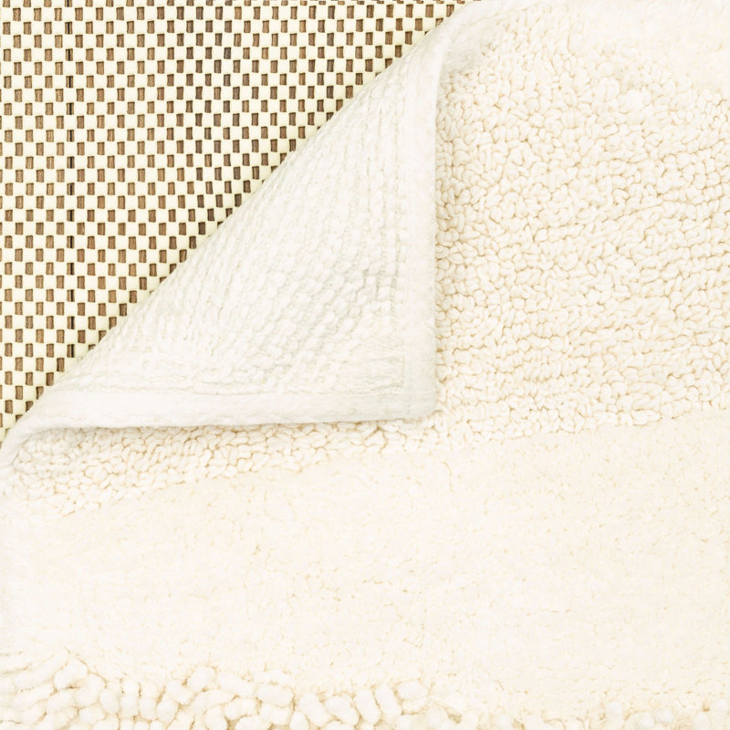 Tapis de bain lavable à la machine antidérapant Laverne, L 24 po x L 60 po, Parchemin