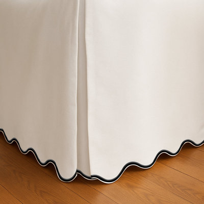 400TC Sateen Solid Cotton Scallop Embroidery Tailored Bed Skirt 15" Drop Length