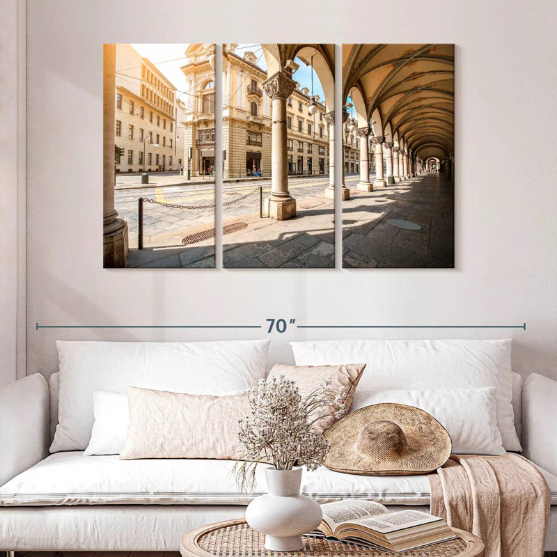 Rue centrale à Turin, H 32 po x l 50 po