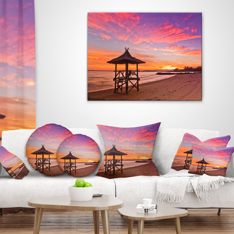 Poste de sauveteur Seashore avec magnifique coussin de plage, 16 po x 1 po, Carré