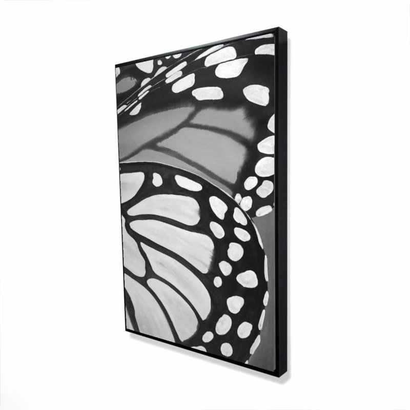 Gros plan sur des ailes de papillon, H 37,25 po x l 25,25 po