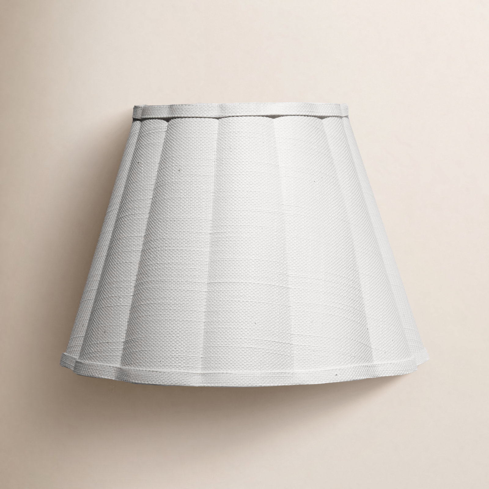 Alala Single Light Linen Wallchiere