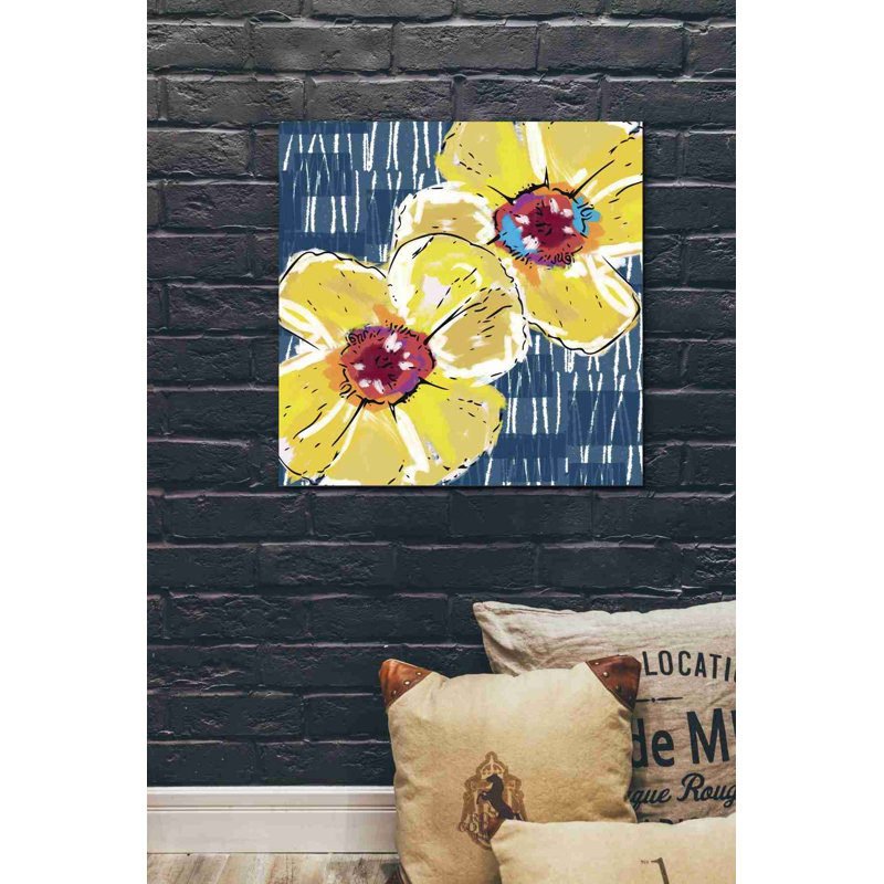 «Yellow Poppies on Blue» par Linda Woods, reproduction d'art sur toile tendue, H 26 po x l 26 po