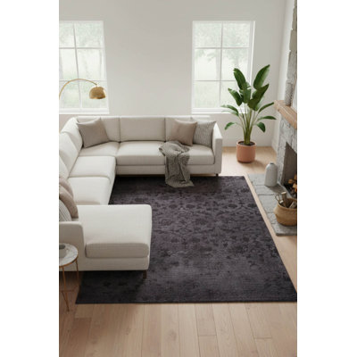 Vintage Look Woven Base Decorative Black Oriental Carpet