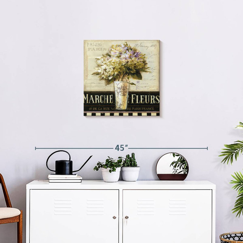 Marche De Fleurs I, 20" H x 20" W