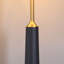 Lampes sur pied en fer noir-118372402-118372404