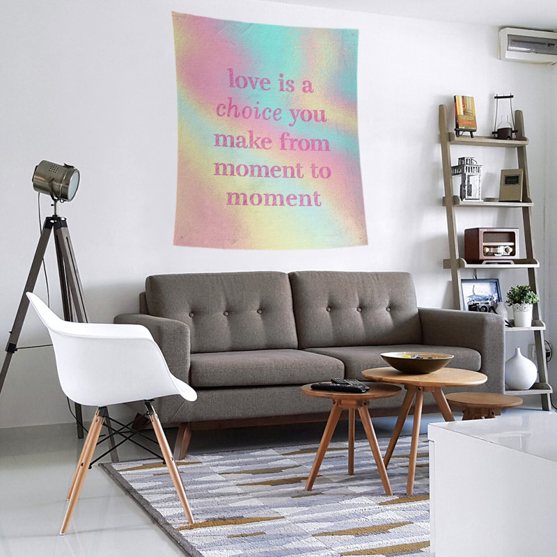 Tapisserie de polyester, l’amour d’écriture est un choix de citation, H 104 po x l 88 po, Arc-en-ciel pastel