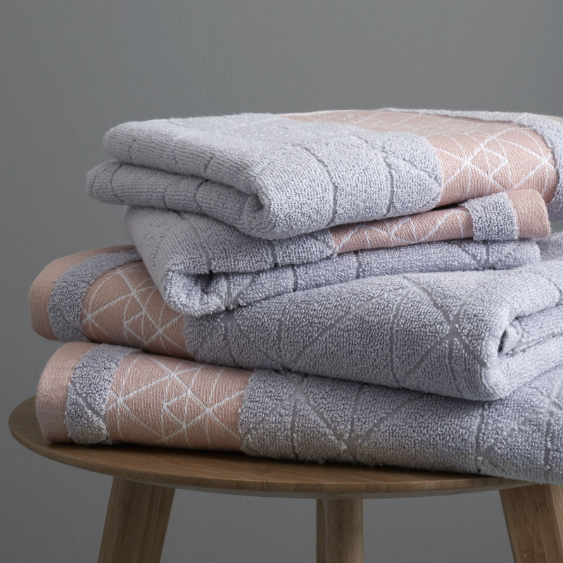 Diamond 2 Piece Bath Towel Same-Size Bale, Blush