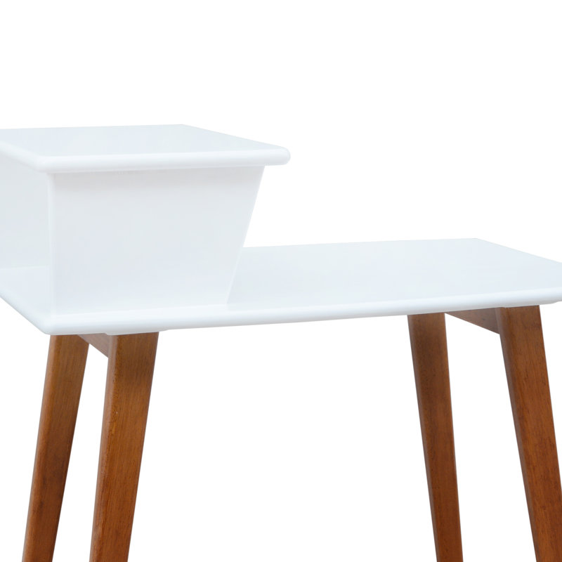 Strafford 27.2'' Solid Wood Console Table, White
