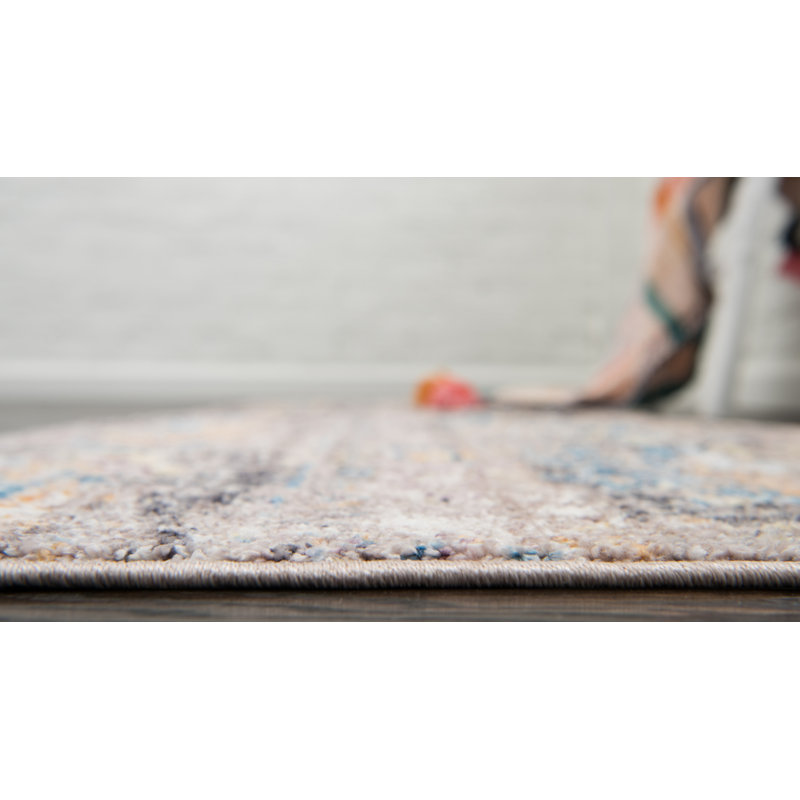 Leanora Geometric Indoor Rug, Rectangle 4'1" x 6'1"