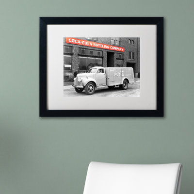 Coca Cola " Colour Splash Vintage Photography " by Coca Cola