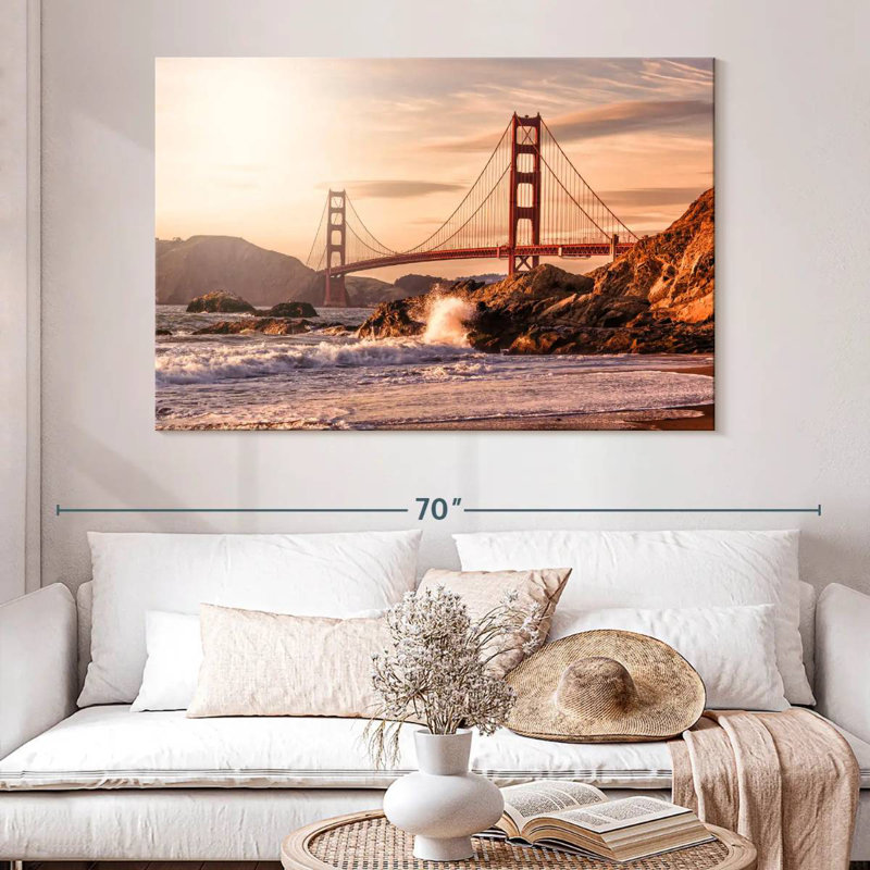 Lilie Sunlit Golden Gate Bridge